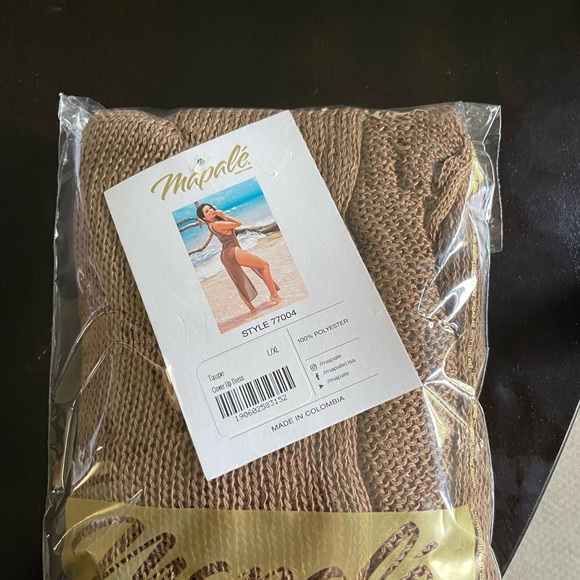 NWT. Mapale Swim cover up. - Picture 3 of 3